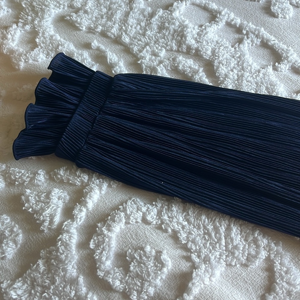 Pleated top - Picture 9 of 9